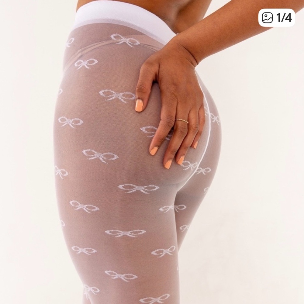 Elegant White Bow Patterned Tights Les Belles